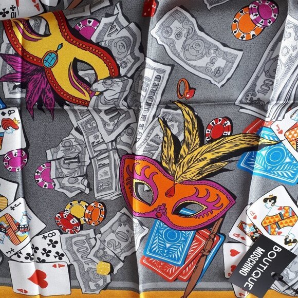 NWT Boutique Moschino yellow poker masquerade silk scarf - Picture 4 of 4